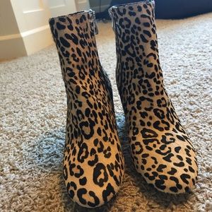 Halogen Leopard Print Calf Hair Booties size 7